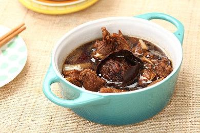 《洗衣店模拟器》Steam上线 洗衣店幌子假货铺经营